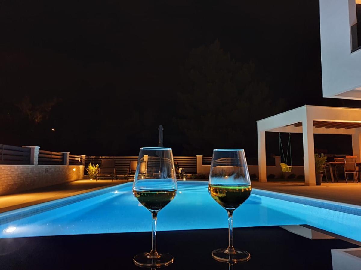 Villa La Vita Baška Voda Zewnętrze zdjęcie