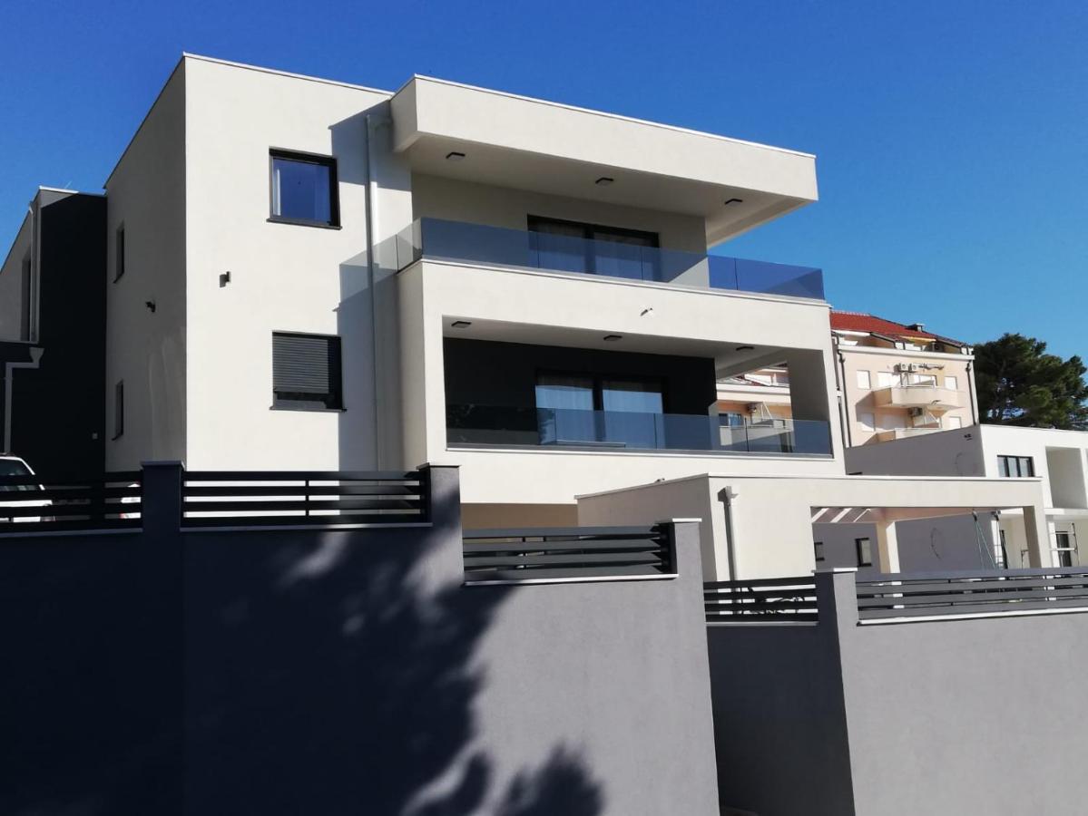 Villa La Vita Baška Voda Zewnętrze zdjęcie