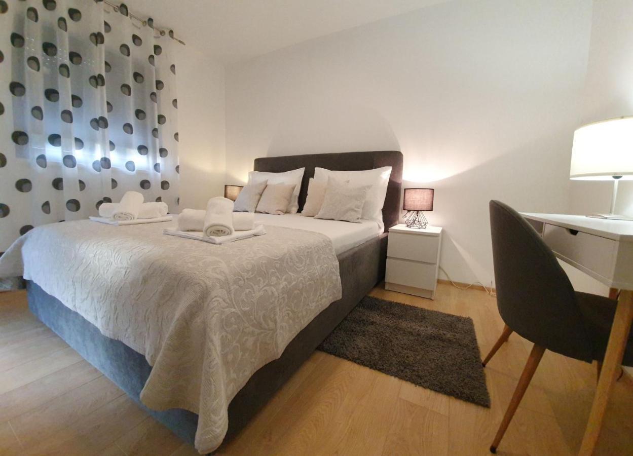 Villa La Vita Baška Voda Zewnętrze zdjęcie