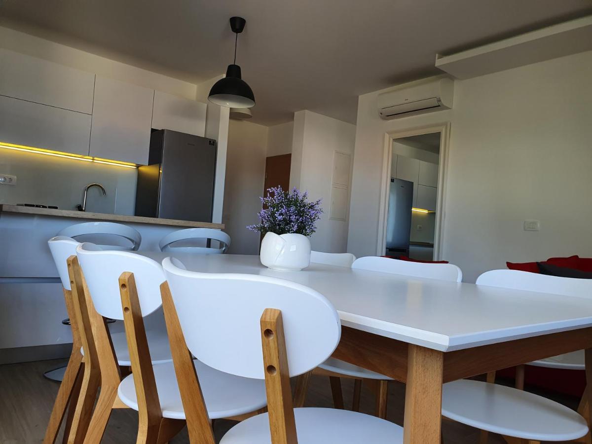 Villa La Vita Baška Voda Zewnętrze zdjęcie