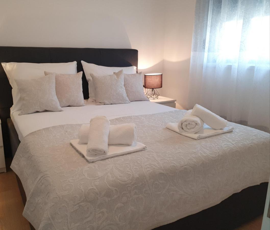 Villa La Vita Baška Voda Zewnętrze zdjęcie