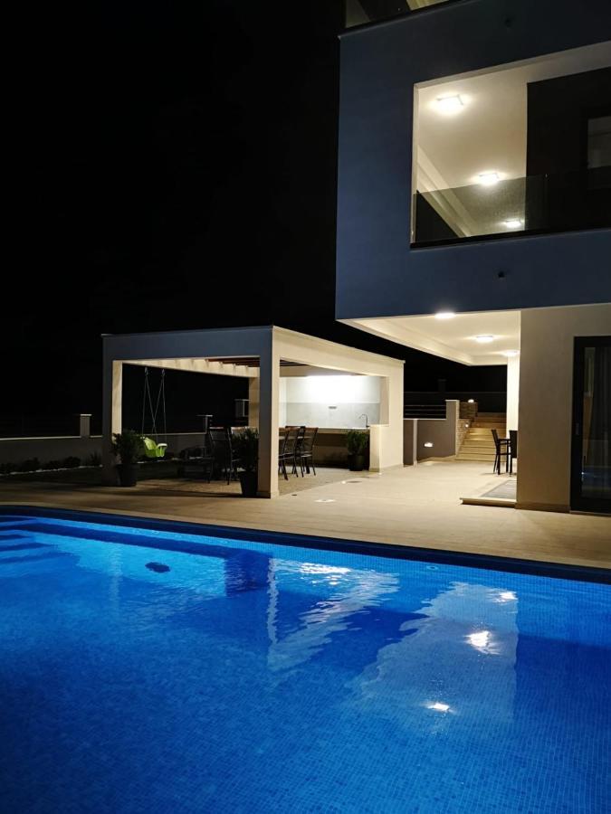 Villa La Vita Baška Voda Zewnętrze zdjęcie