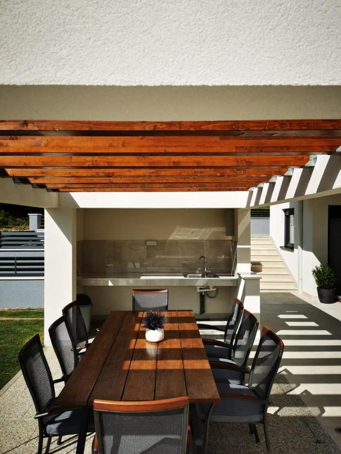 Villa La Vita Baška Voda Zewnętrze zdjęcie